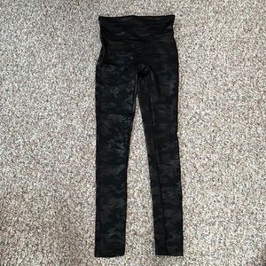 Spanx camo leggings never worn